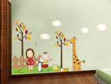 Giraffe, Kids & Tree AW0915